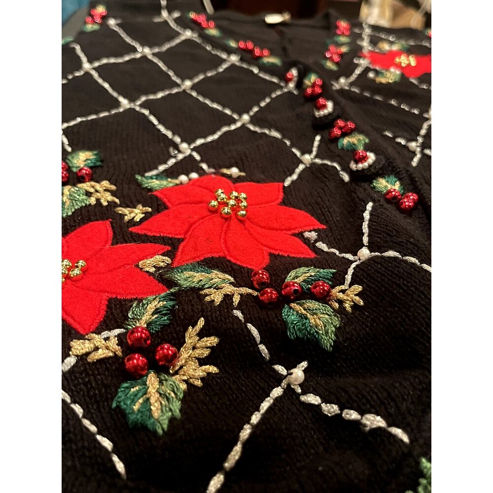 Vintage Christmas Vest Cardigan Black Red Poinsettia Embroidered Beaded Vest - Picture 5 of 7